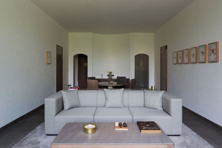 Room 15 of 41