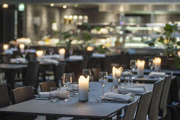 Dining 49 of 62