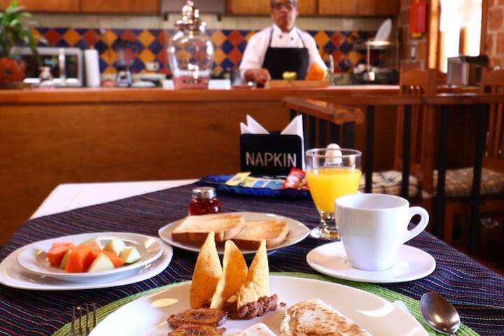 Breakfast/Coffee Service 41 of 44