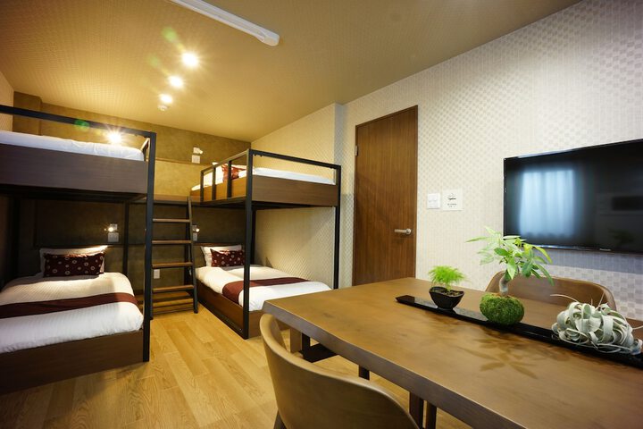 Room 10 of 41