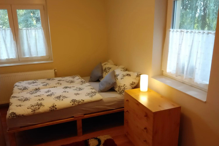 Room 3 of 9