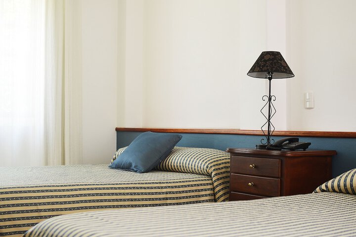 Room 16 of 24