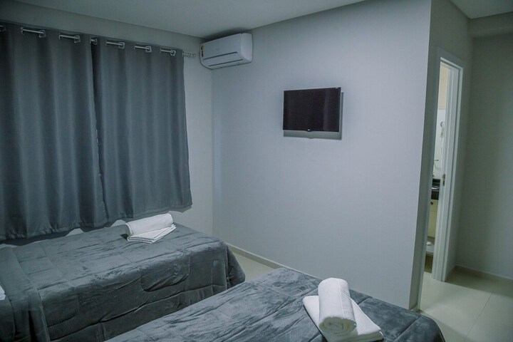 Room 10 of 35