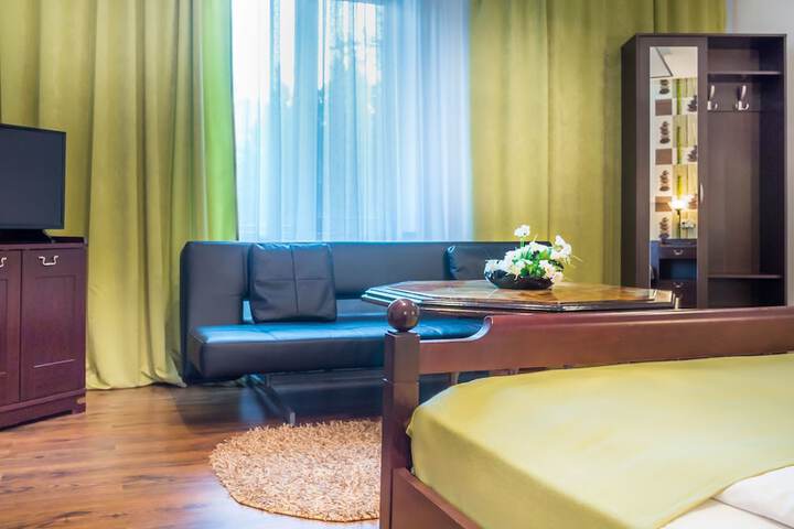 Room 19 of 23