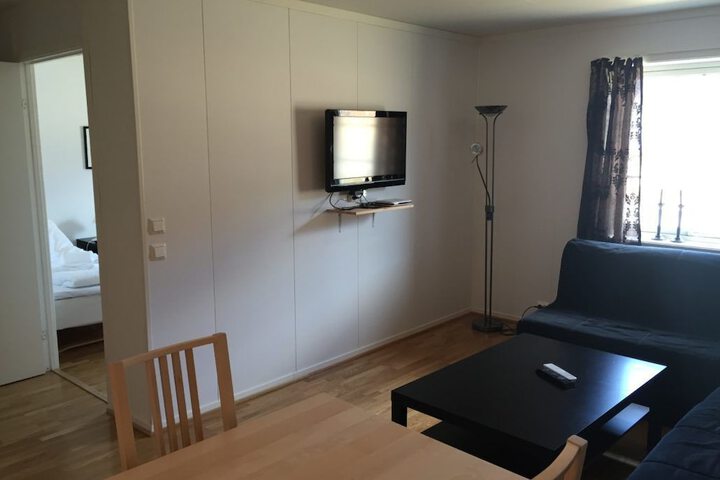 Room 9 of 27