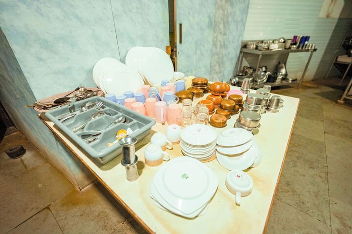 Dining 75 of 138