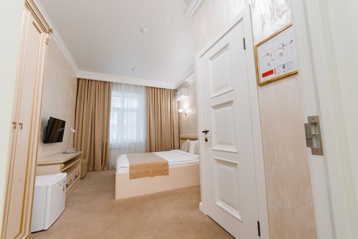 Room 21 of 52