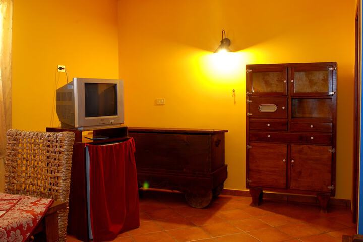 Room 18 of 38