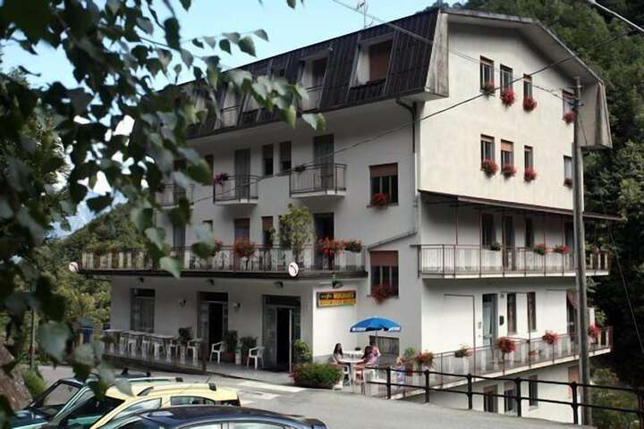 Hotel 37 of 42