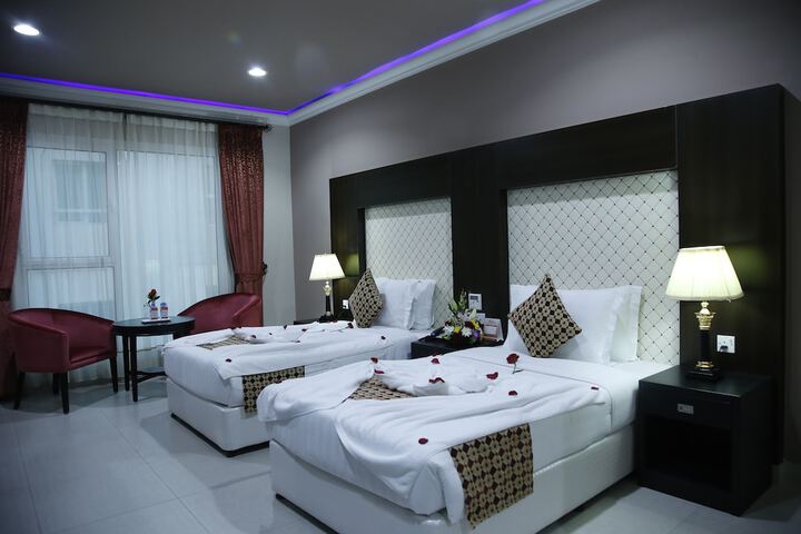 Room 12 of 49