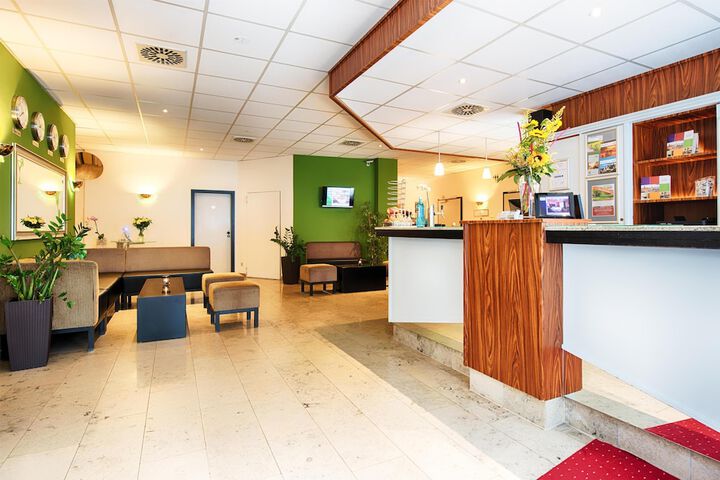 Hotel Lobby