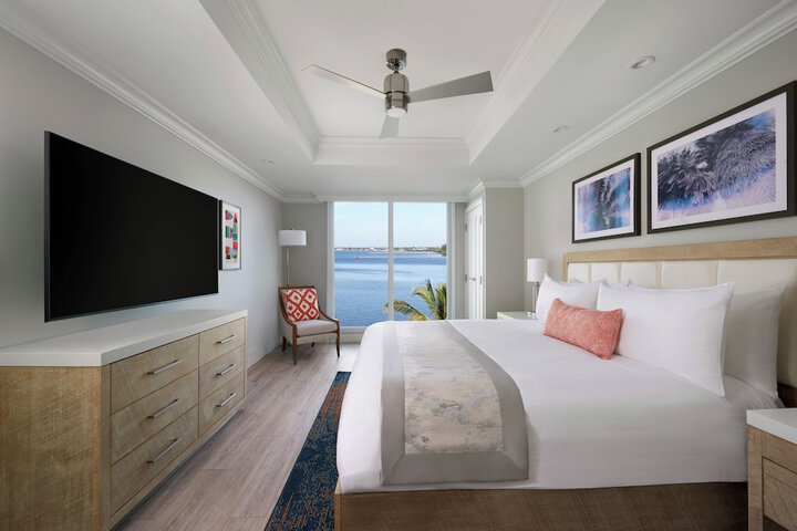 Room 4 of 92