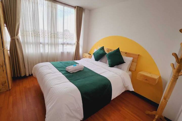 Room 3 of 40