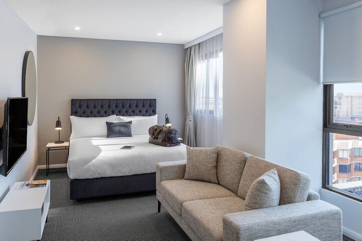 Room 21 of 103