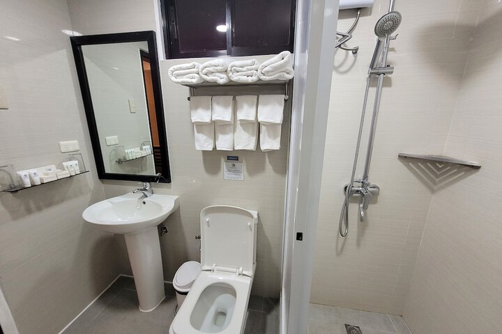 Room 48 of 112
