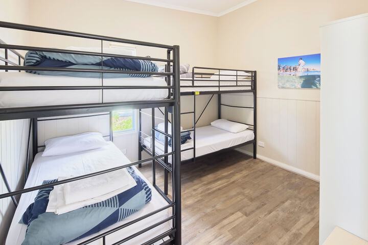 Room 13 of 52
