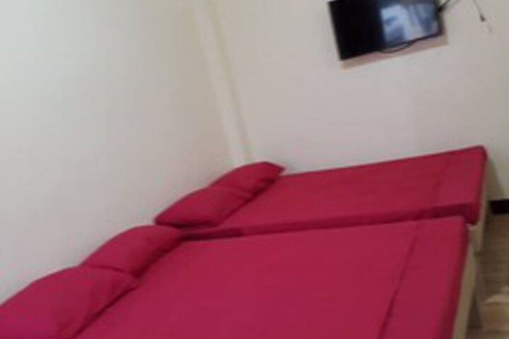 Room 9 of 21