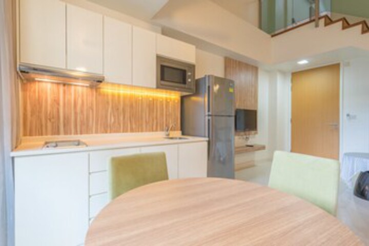 MetroResidences Modern Cozy Loft