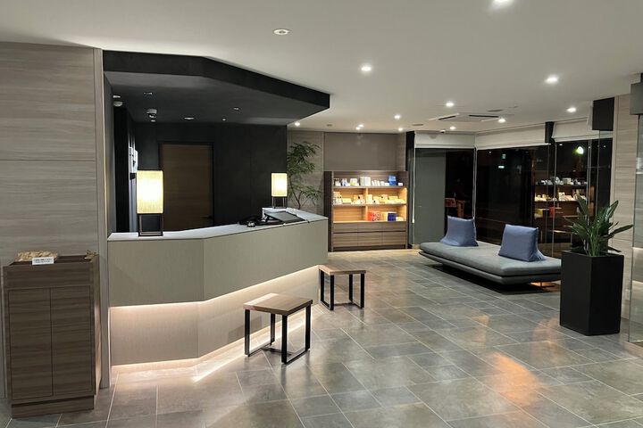 Hotel Interior 4 of 40