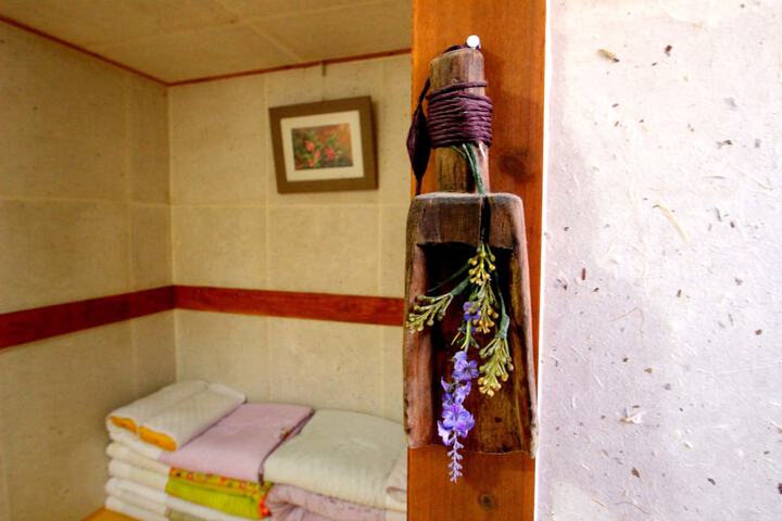 Room 4 of 59