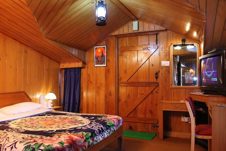 Room 7 of 116