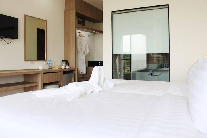 Room 18 of 39