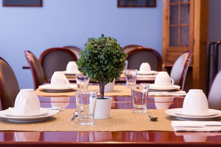 Breakfast area
