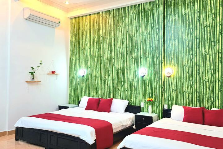 Room 28 of 58