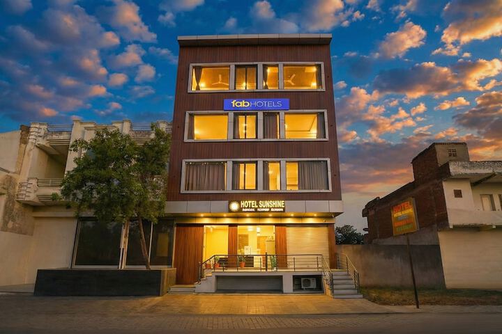 Fabhotel Sunshine Residency I