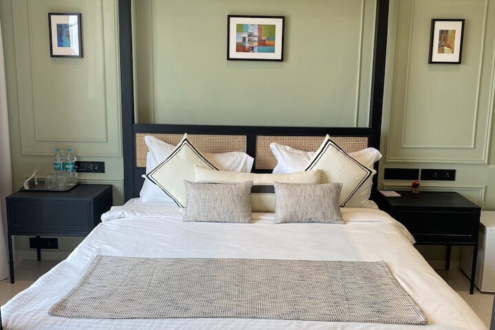 Room 3 of 19