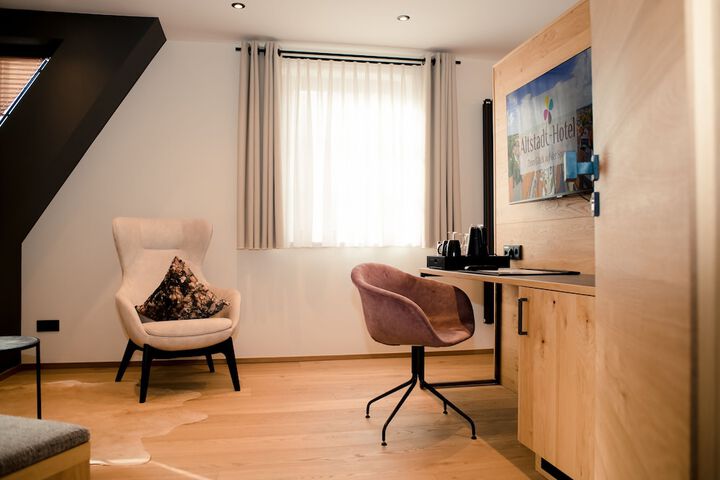 Room 49 of 153
