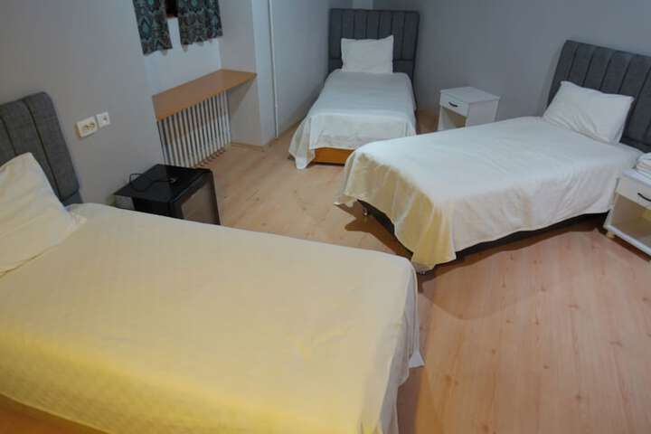 Room 17 of 30