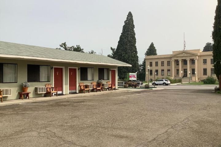 Hotel 46 of 47