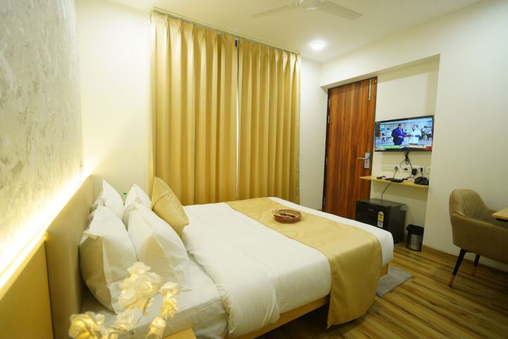 Room 19 of 93
