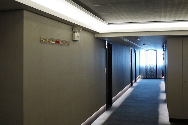 Ballroom/Hall 54 of 56