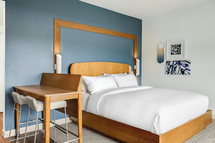 Room 14 of 35
