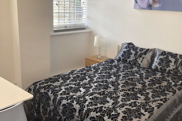 Room 11 of 49