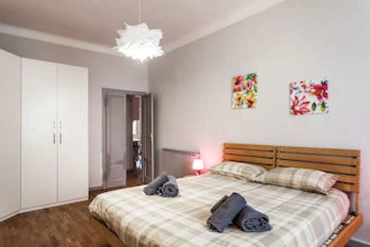 Room 34 of 80