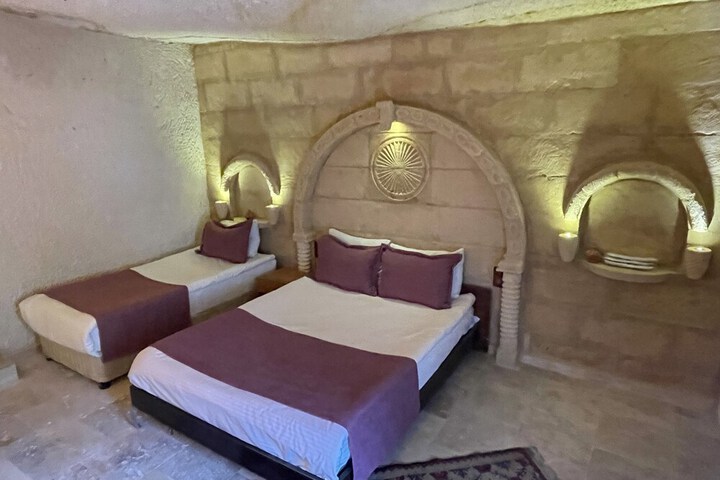 Room 5 of 31