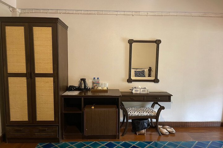 Room 14 of 53