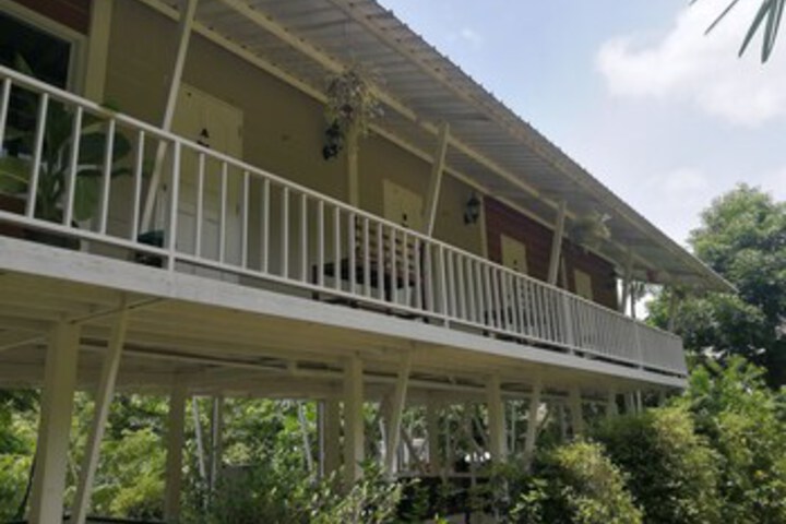 Hotel 7 of 18