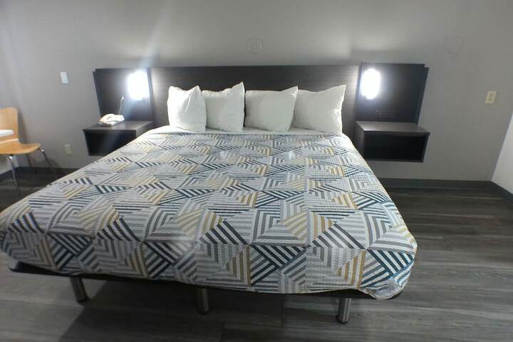 Room 15 of 71