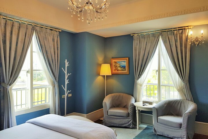 Room 19 of 46
