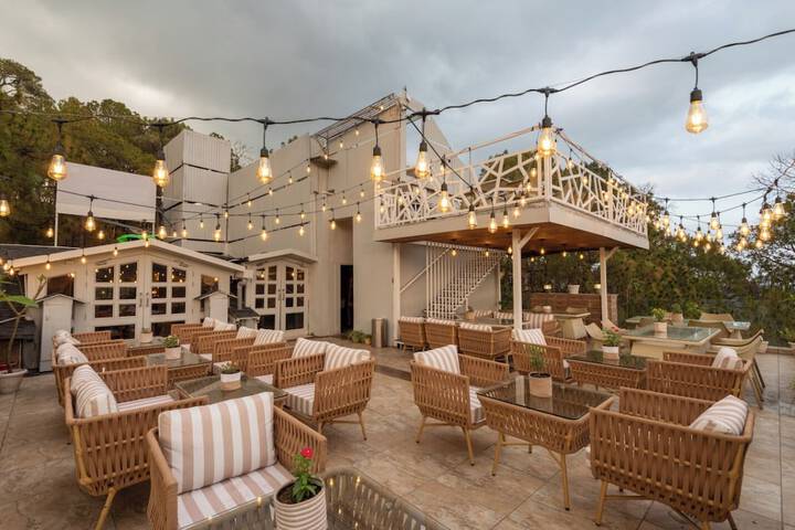 Terrace/Patio 36 of 38