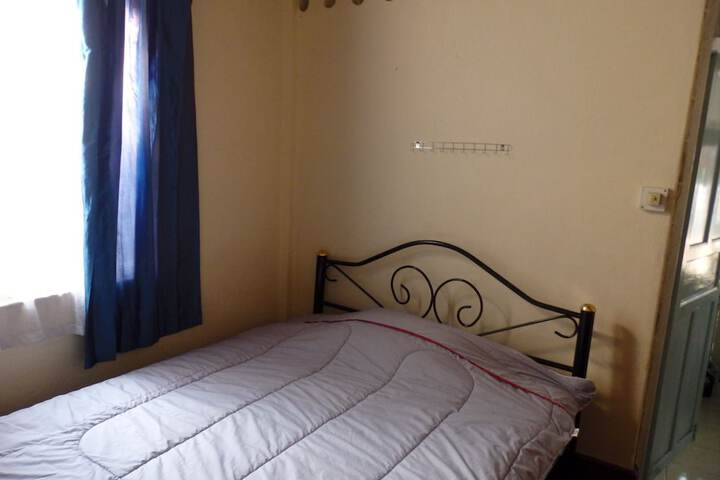 Room 14 of 14