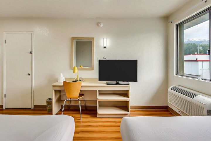 Room 47 of 101