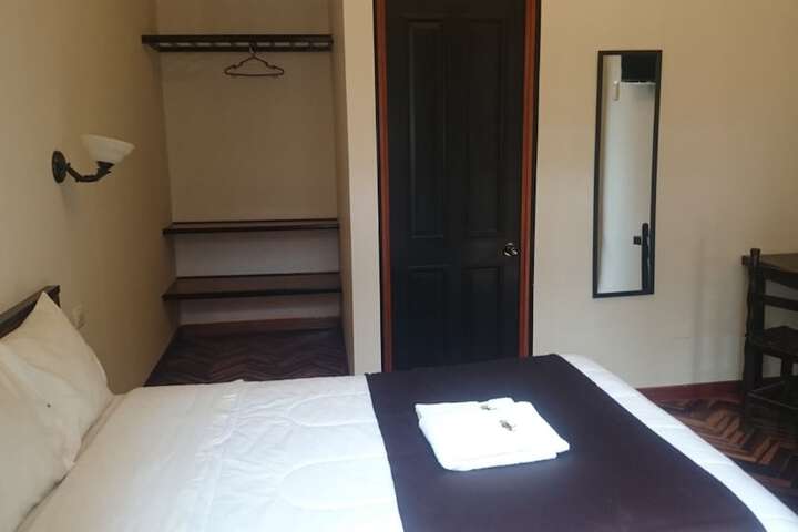 Room 4 of 58