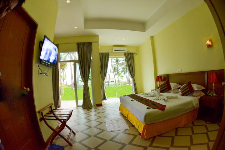 Room 7 of 50