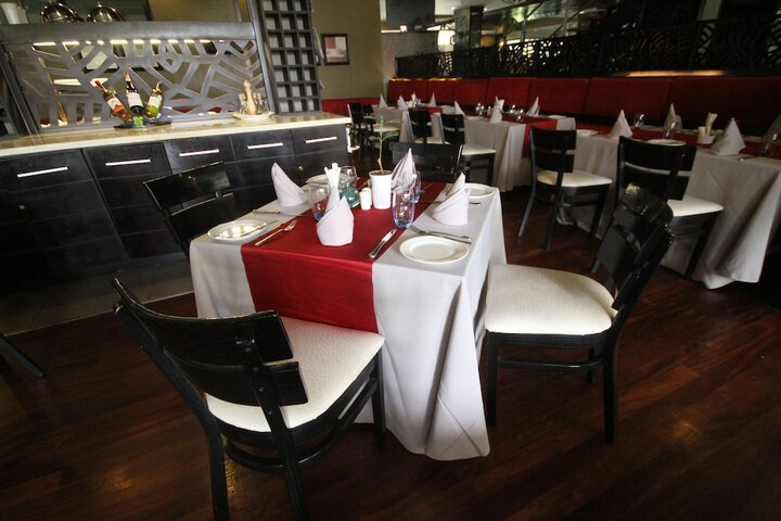 Dining 46 of 89