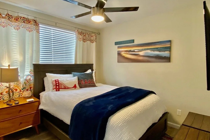 Image of Cozy Oakland 1 Bedroom